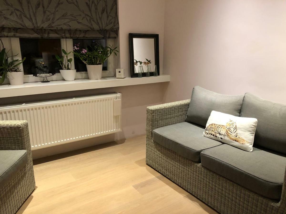 Home Bruges Cosy Comfort Modern Couple Privacy Walking Distance City Center Kitchen Terrace Garden 외부 사진