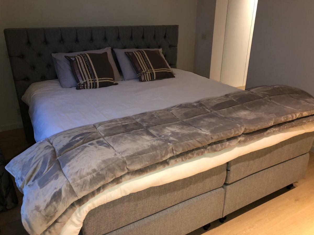 Home Bruges Cosy Comfort Modern Couple Privacy Walking Distance City Center Kitchen Terrace Garden 외부 사진