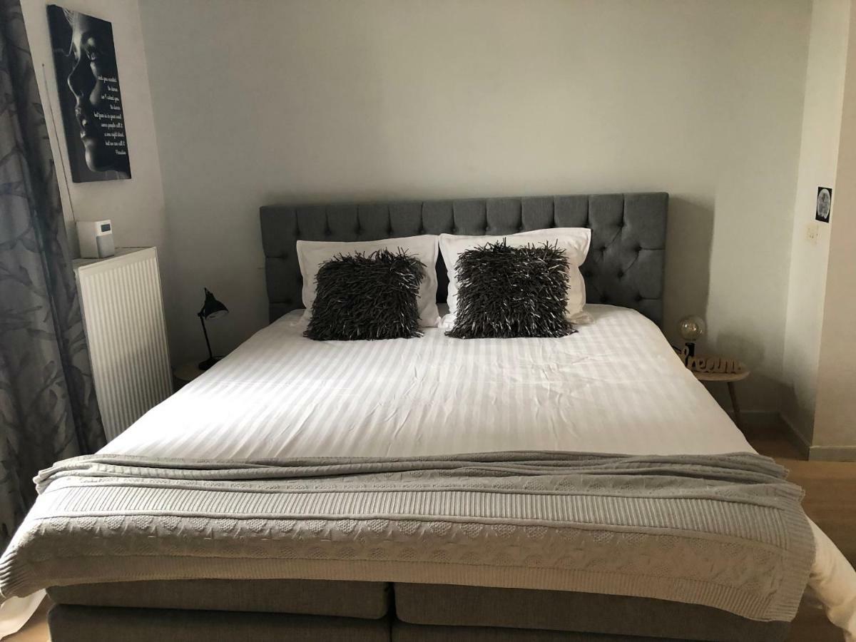 Home Bruges Cosy Comfort Modern Couple Privacy Walking Distance City Center Kitchen Terrace Garden 외부 사진